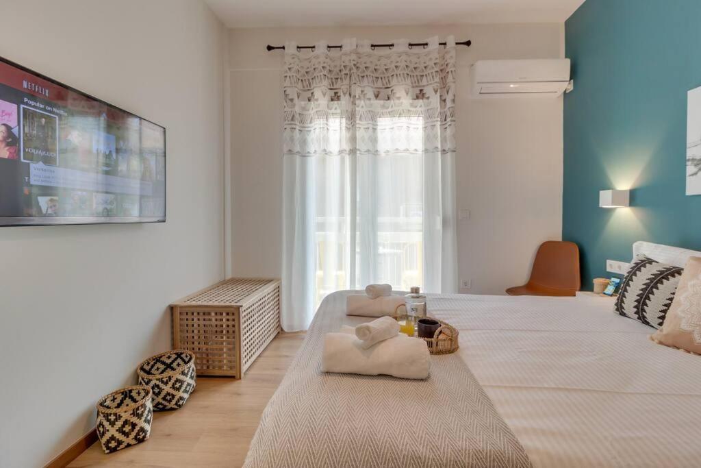 Deluxe Urban 2Br Apt By Nat. Archaelogical Museum Atene Esterno foto