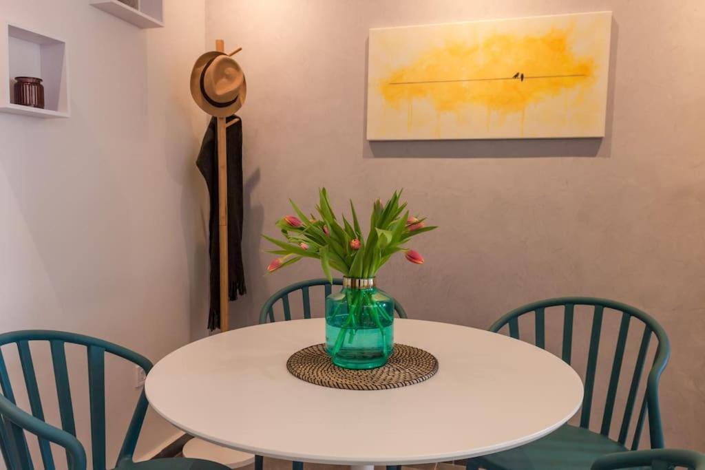 Deluxe Urban 2Br Apt By Nat. Archaelogical Museum Atene Esterno foto